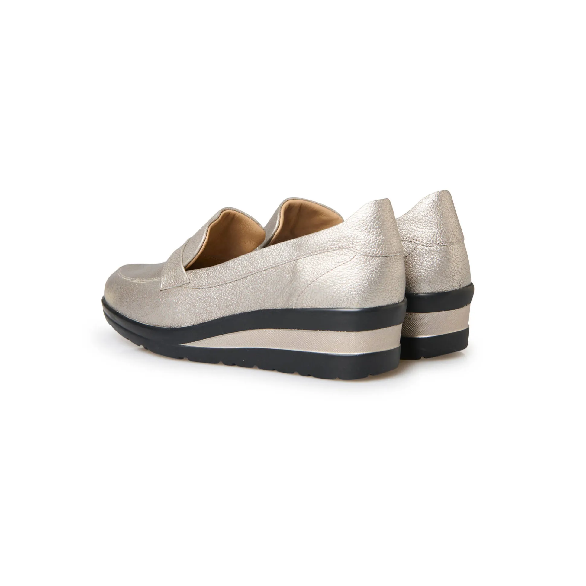 Schoenen met sleehak in 2 materialen