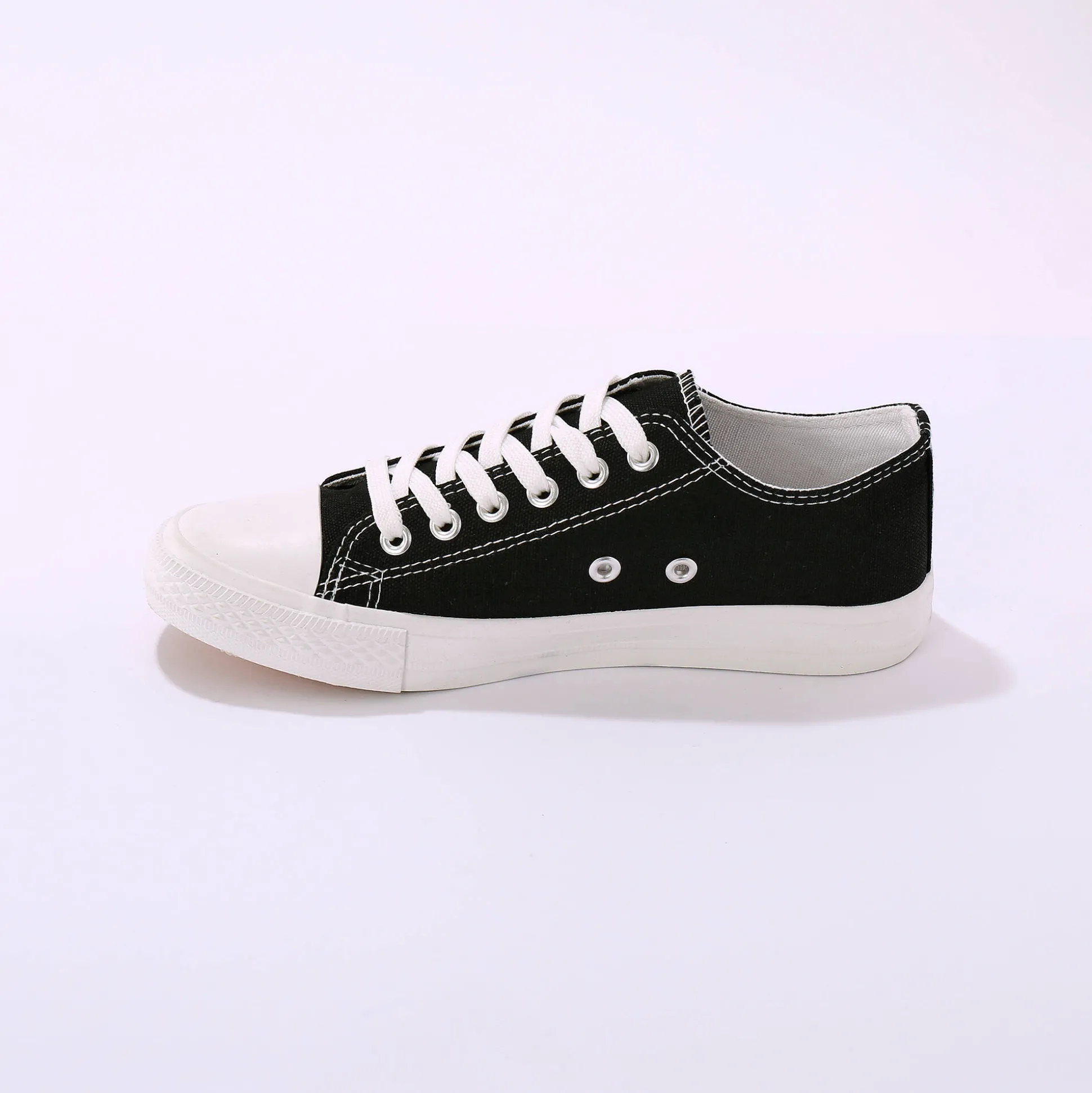 Sneakers in canvas, met veters