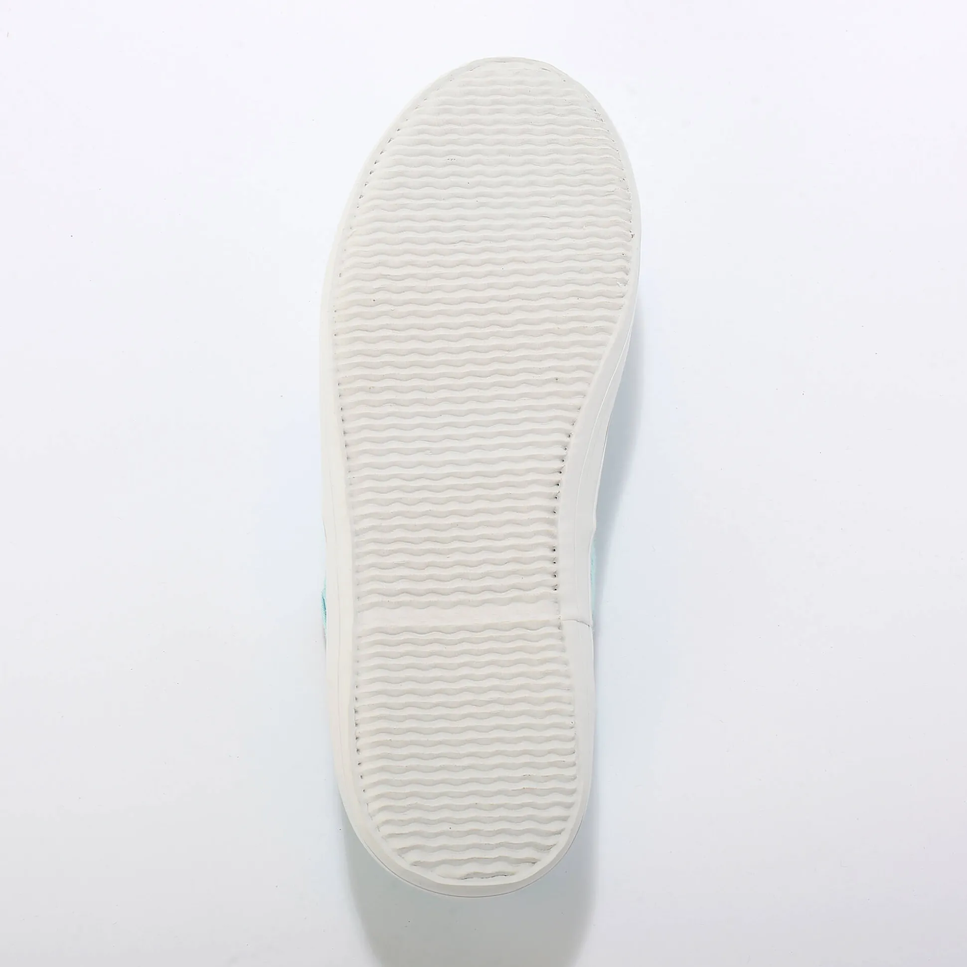 Sneakers in geborduurd canvas