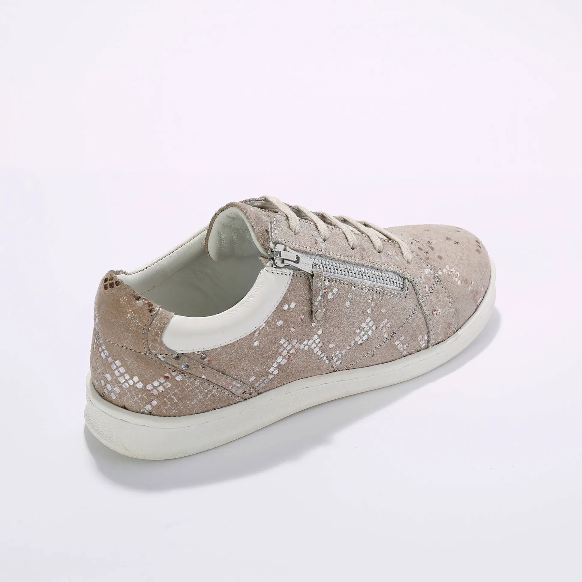 Sneakers met rits, in geperforeerd leer