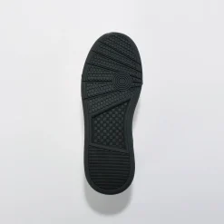 Sneakers met veters en contrasterende details
