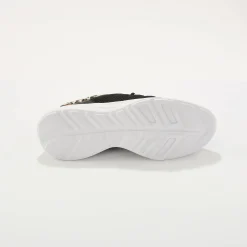 Sneakers met veters en dierenhuidprint
