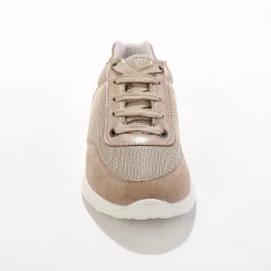 Sneakers met veters, voor gevoelige voeten, rekbaar materiaal - glanzend