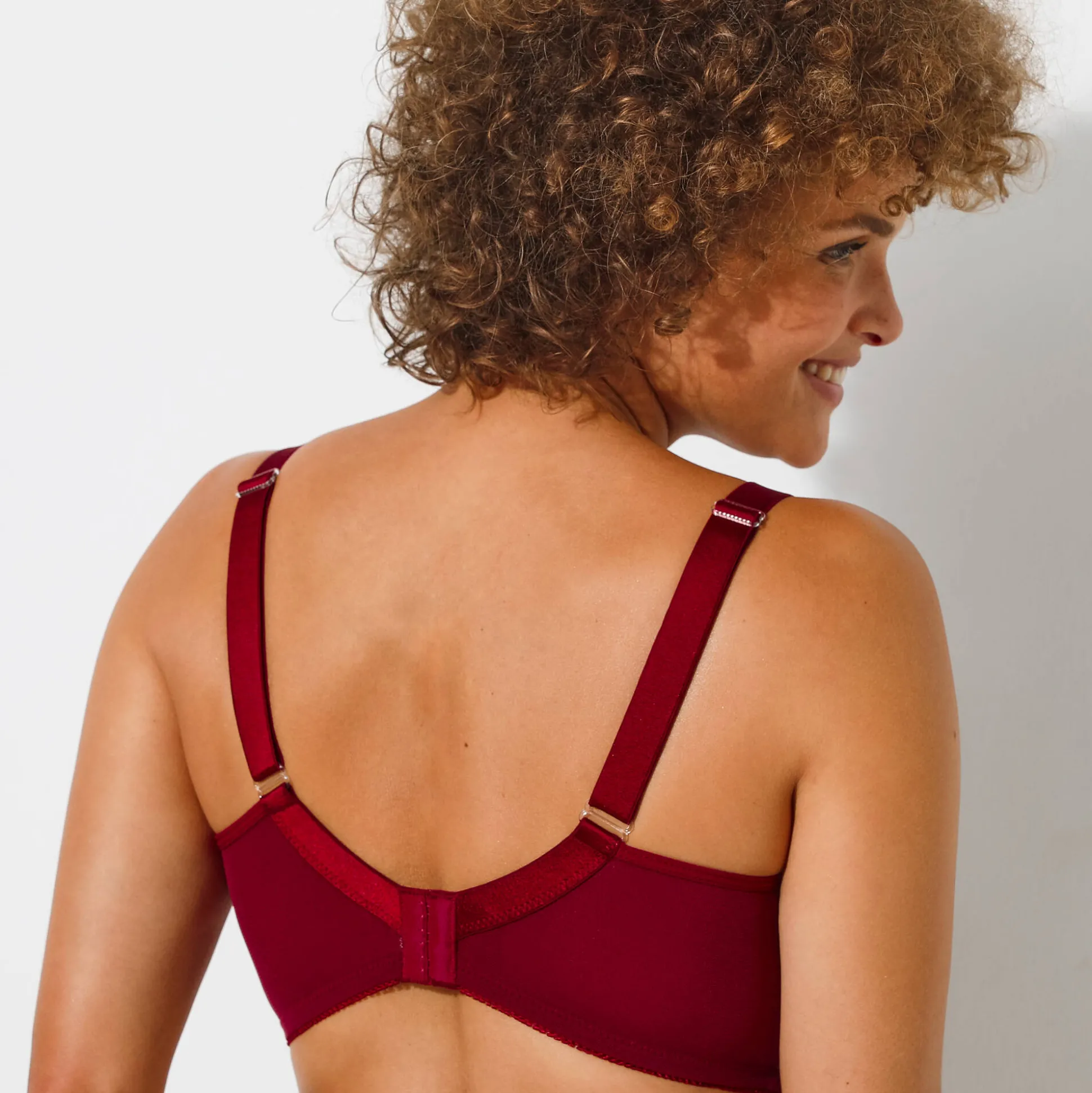 Steungevende beha in geborduurd tricot - zonder beugels