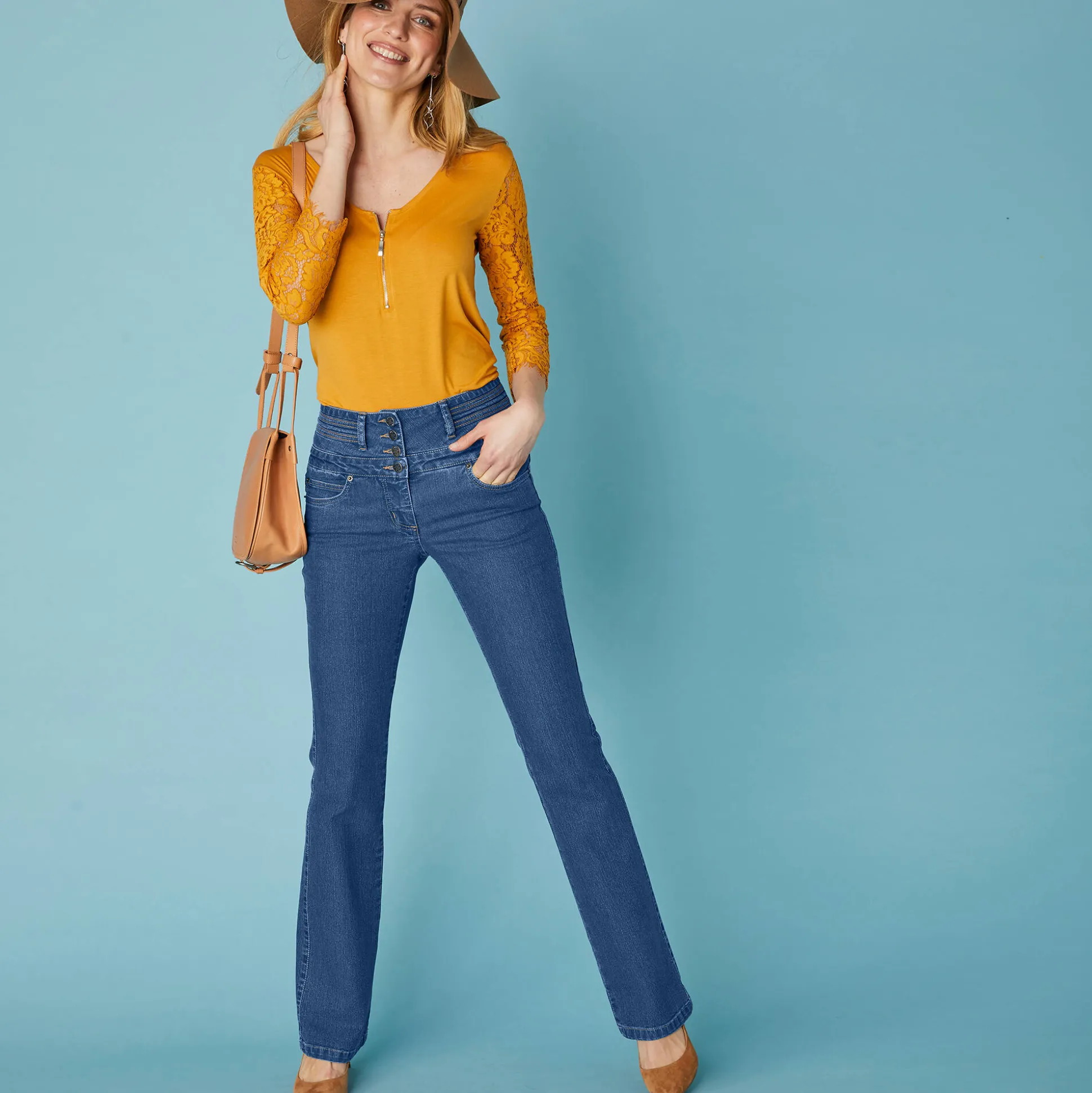 Stretchjeans in bootcutmodel met hoge taille - binnenpijplengte 78 cm