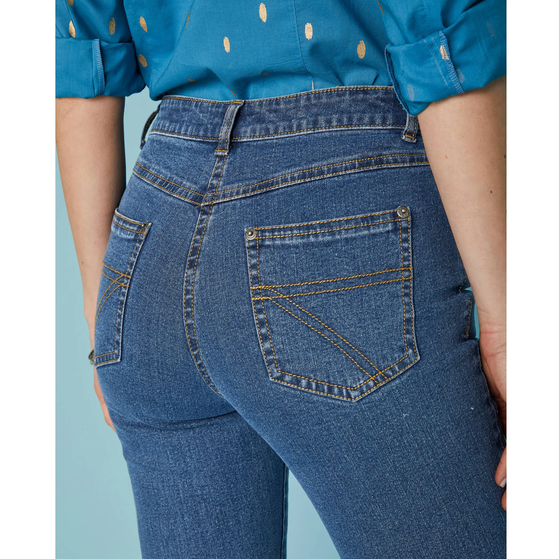 Stretchjeans in recht model - kleine lengte