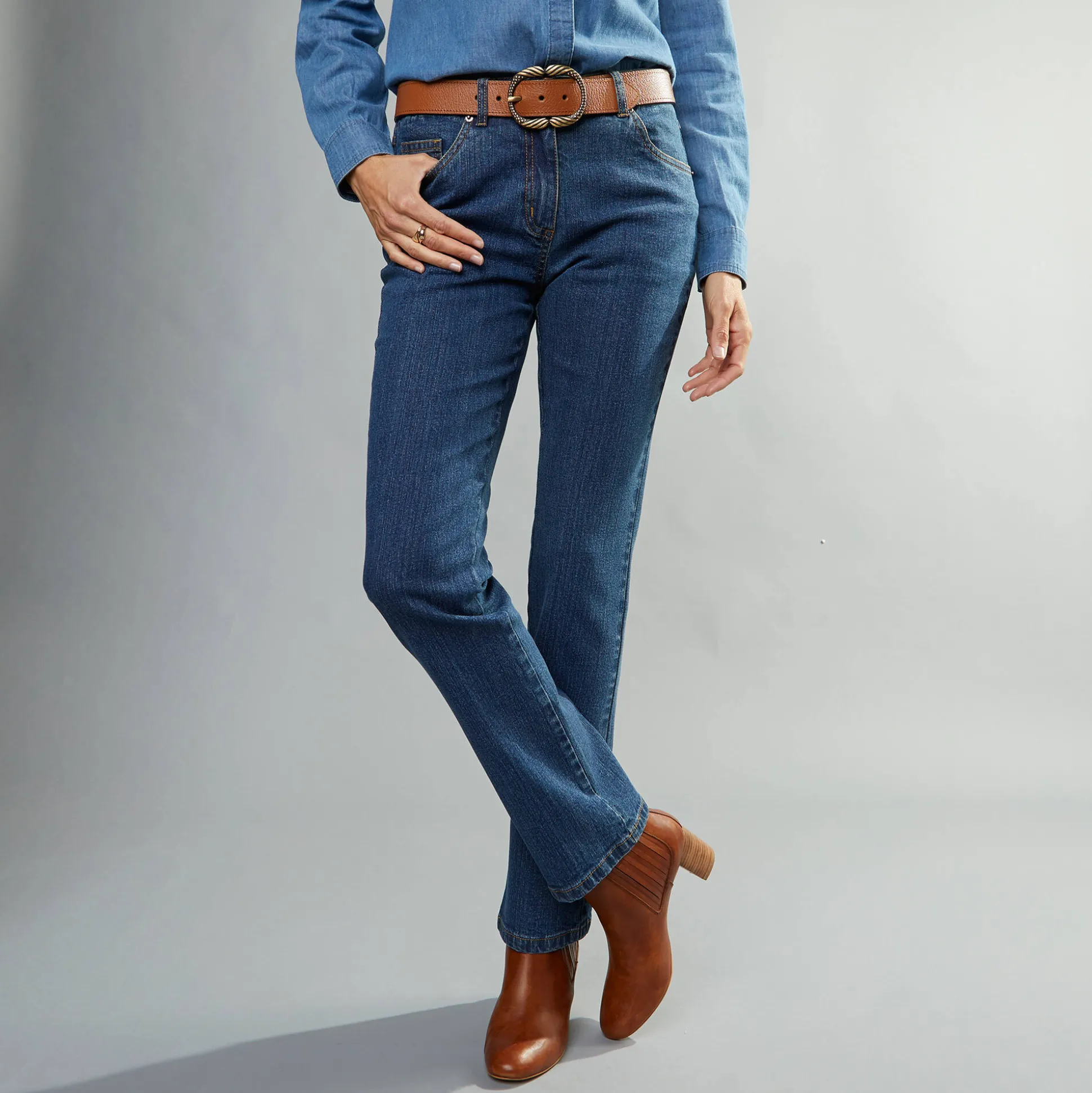 Stretchjeans in recht model - gemiddelde lengte
