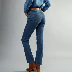 Stretchjeans in recht model - gemiddelde lengte