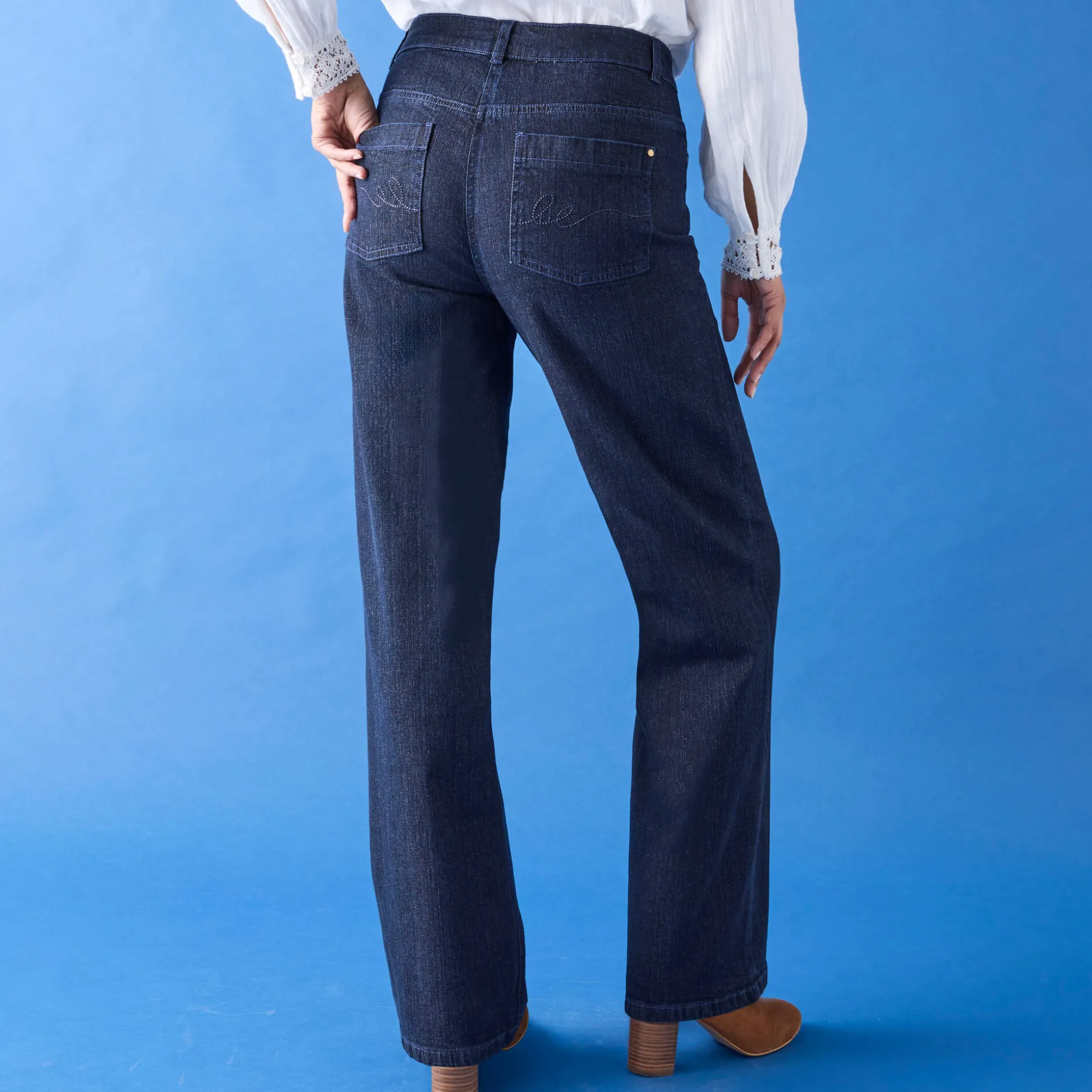 Stretchjeans met ruim model, kleine lengte