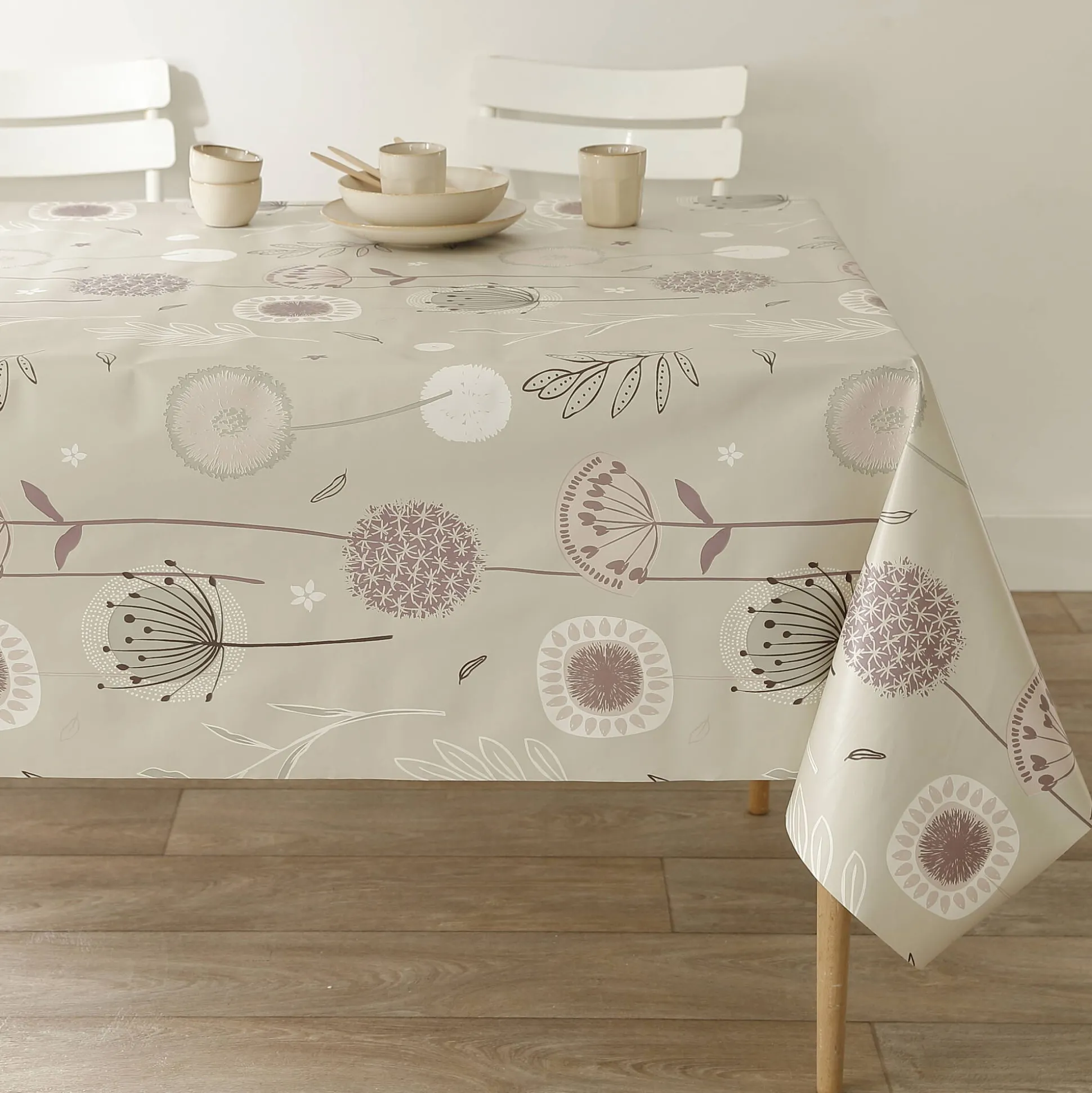 Tafellaken in toile cirée met paardenbloemmotief