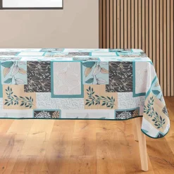 Tafellaken met bladerenprint in patchwork, vlot onderhoud
