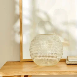 Transparante, ronde vaas in reliëfglas