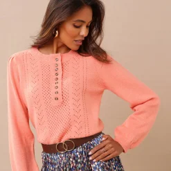 Trui in fantasietricot met Tunesische hals