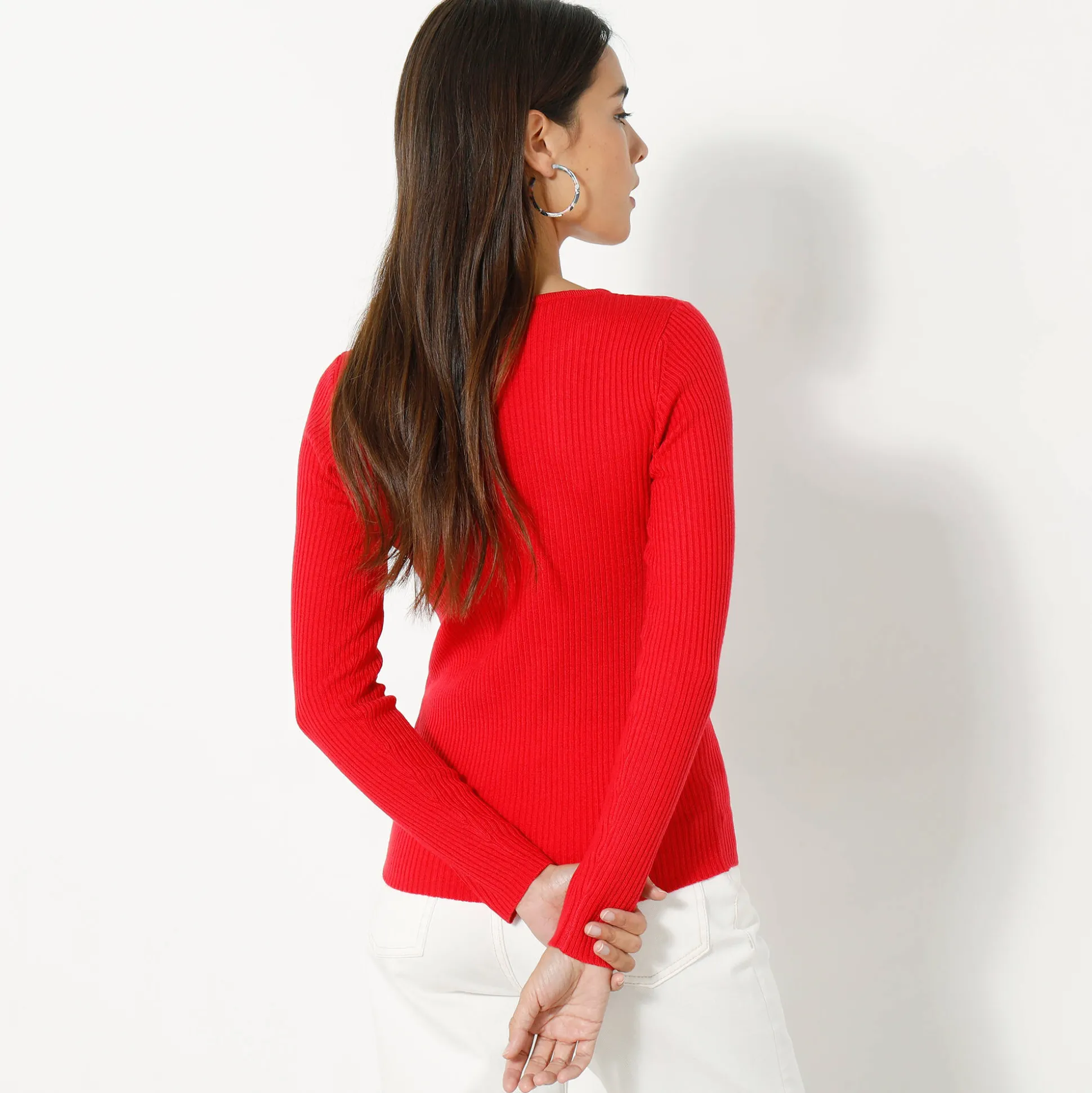 Trui in ribtricot met ronde hals