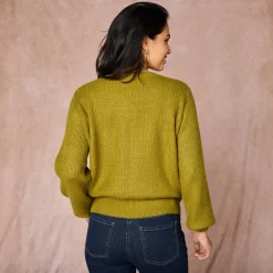 Trui met goudkleurige knopen, patenttricot