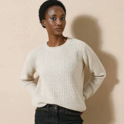 Trui met ronde hals in ribtricot