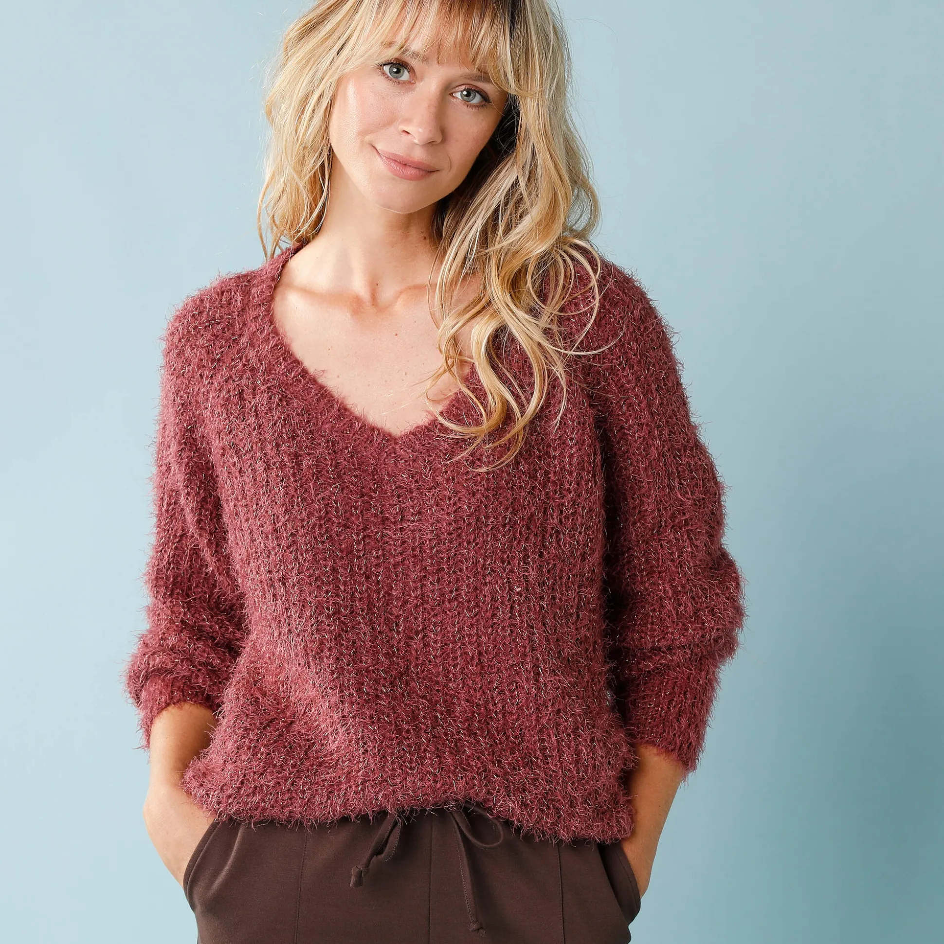 Trui met V-hals, 'loose' volume, in fantasie pareltricot