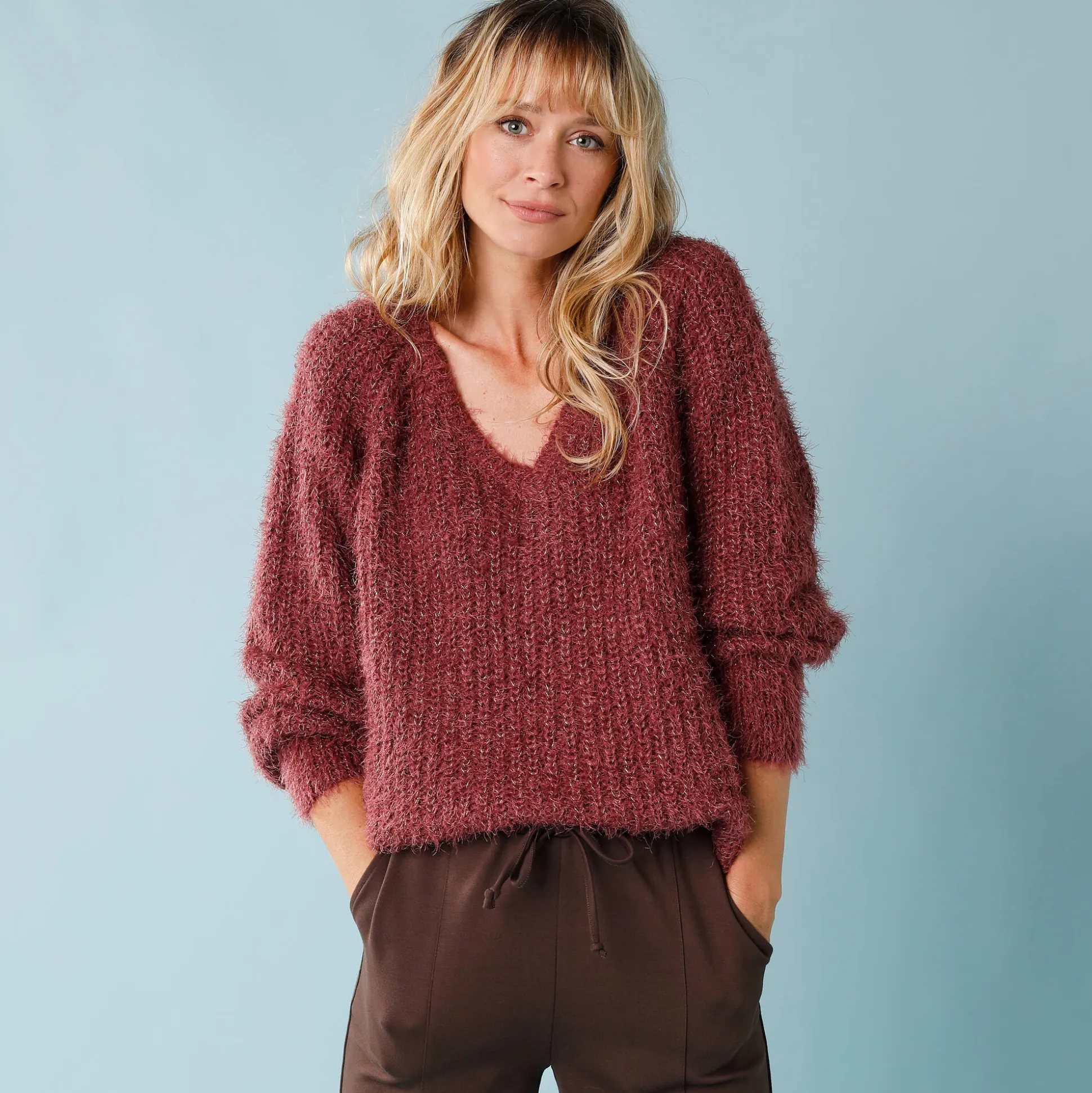 Trui met V-hals, 'loose' volume, in fantasie pareltricot