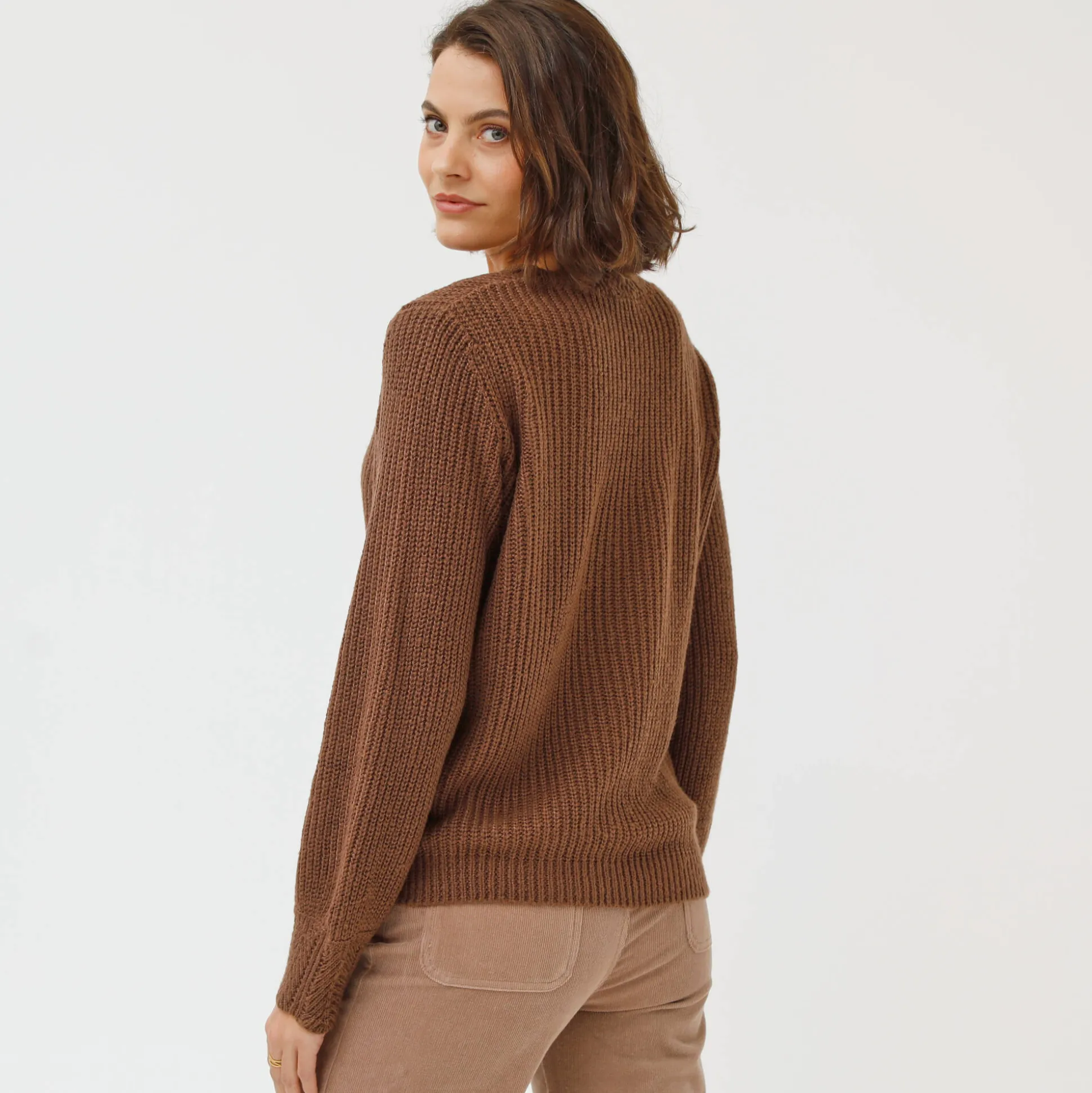 Trui met V-hals, patenttricot