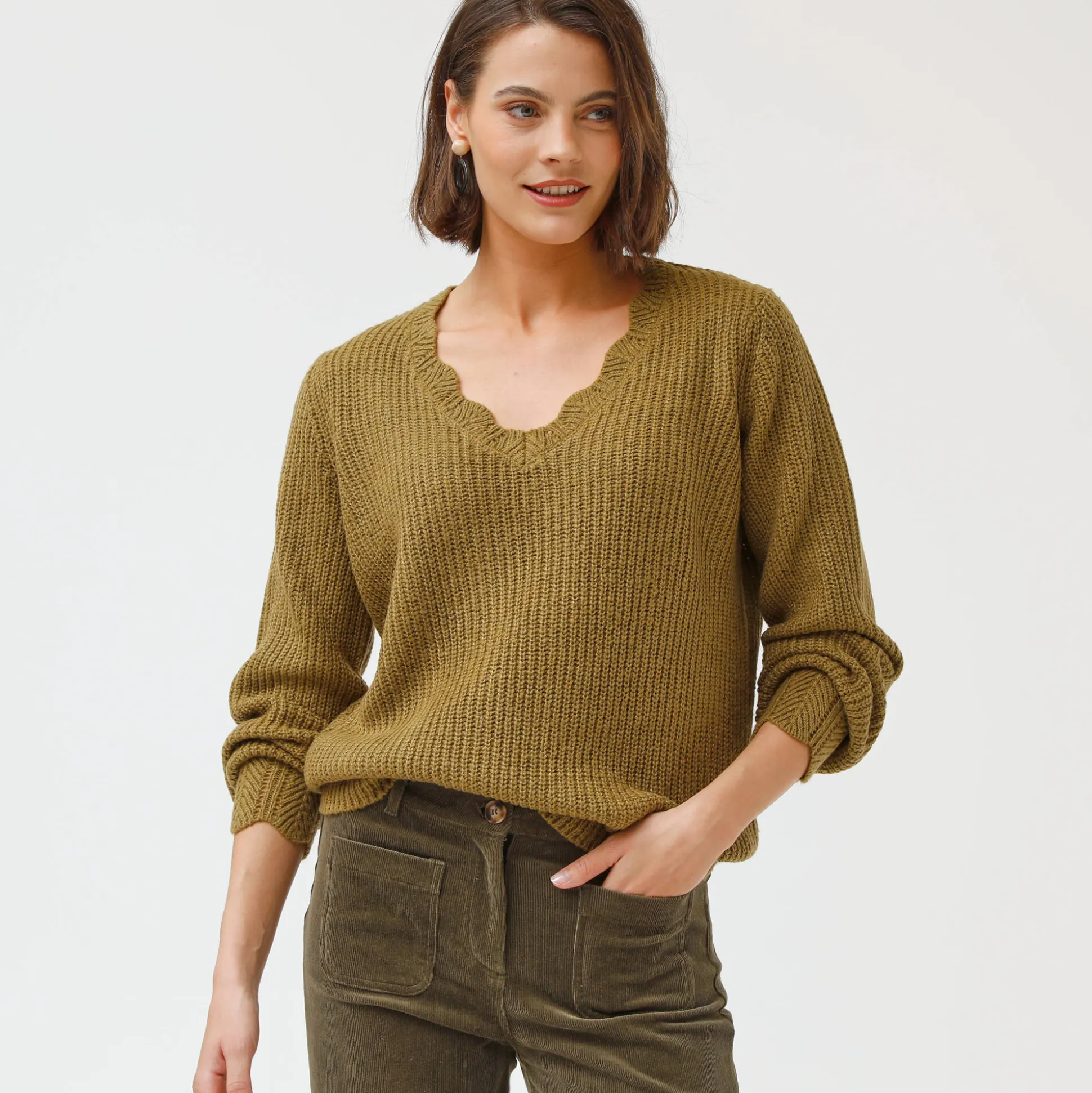 Trui met V-hals, patenttricot