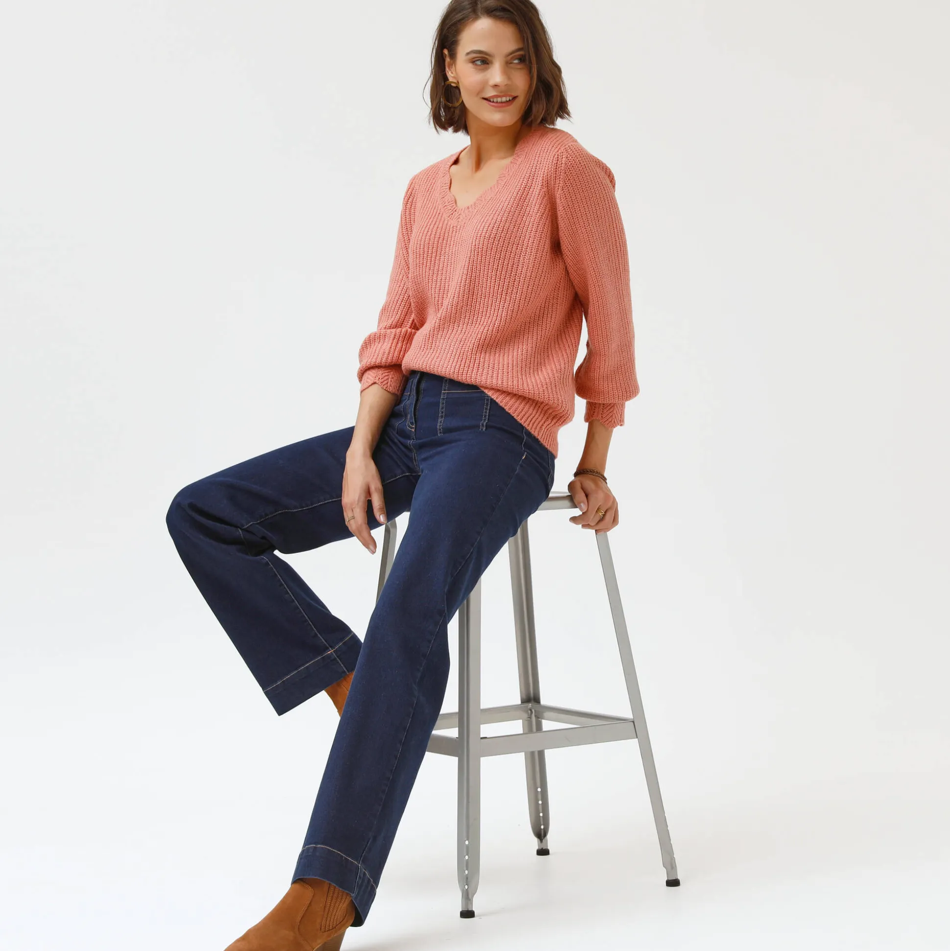 Trui met V-hals, patenttricot