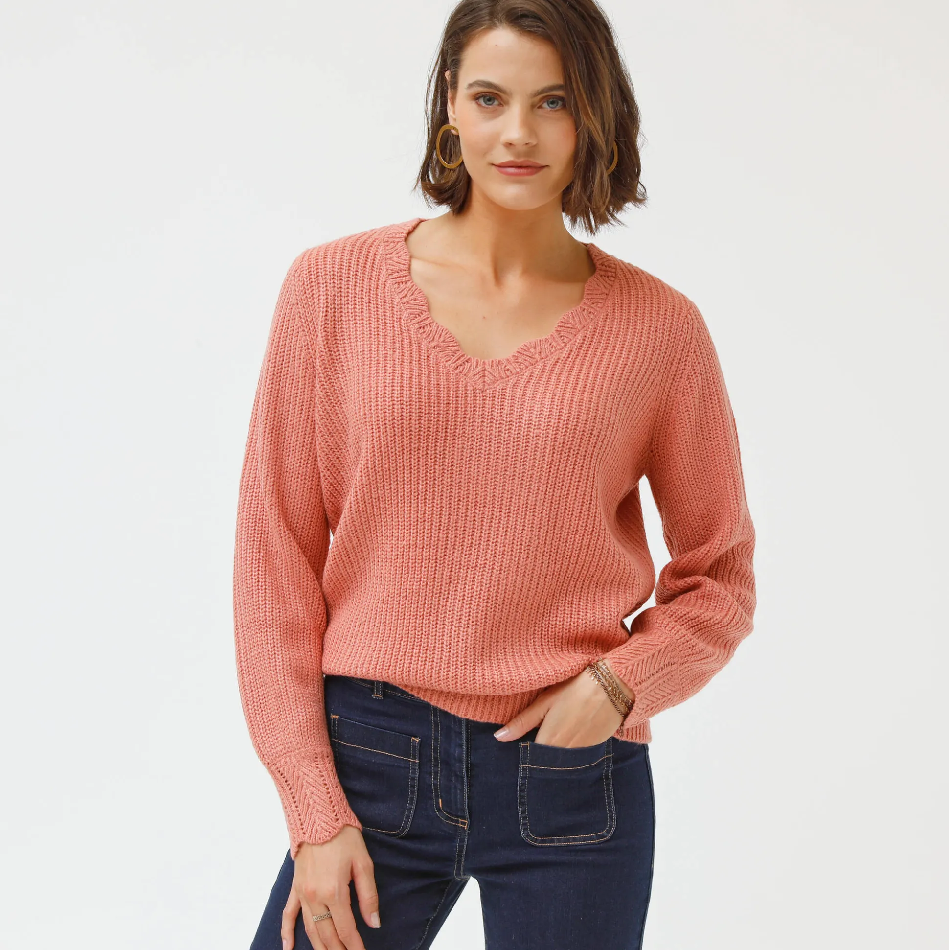 Trui met V-hals, patenttricot