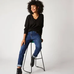 Trui met V-hals, patenttricot met zachte touch