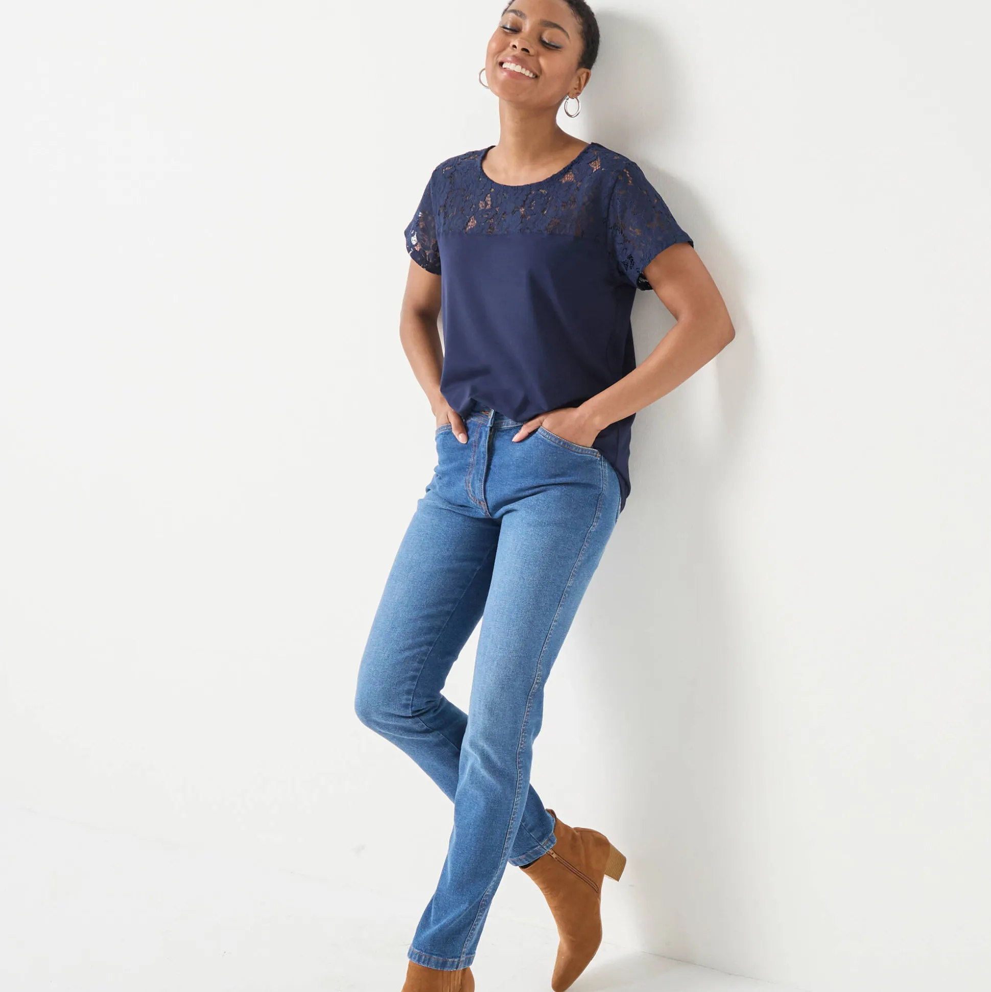 T-shirt met korte mouwen in kant
