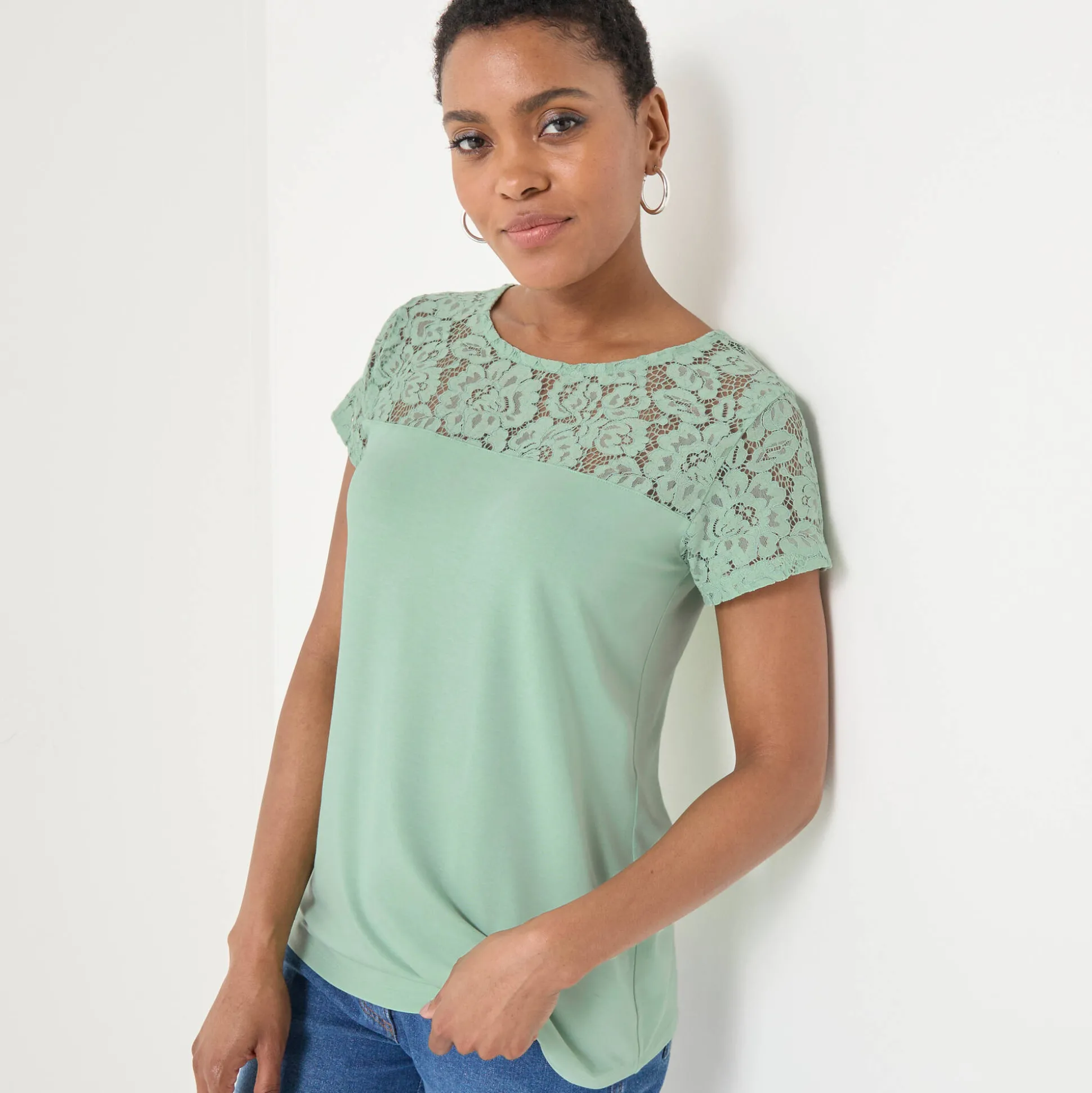 T-shirt met korte mouwen in kant