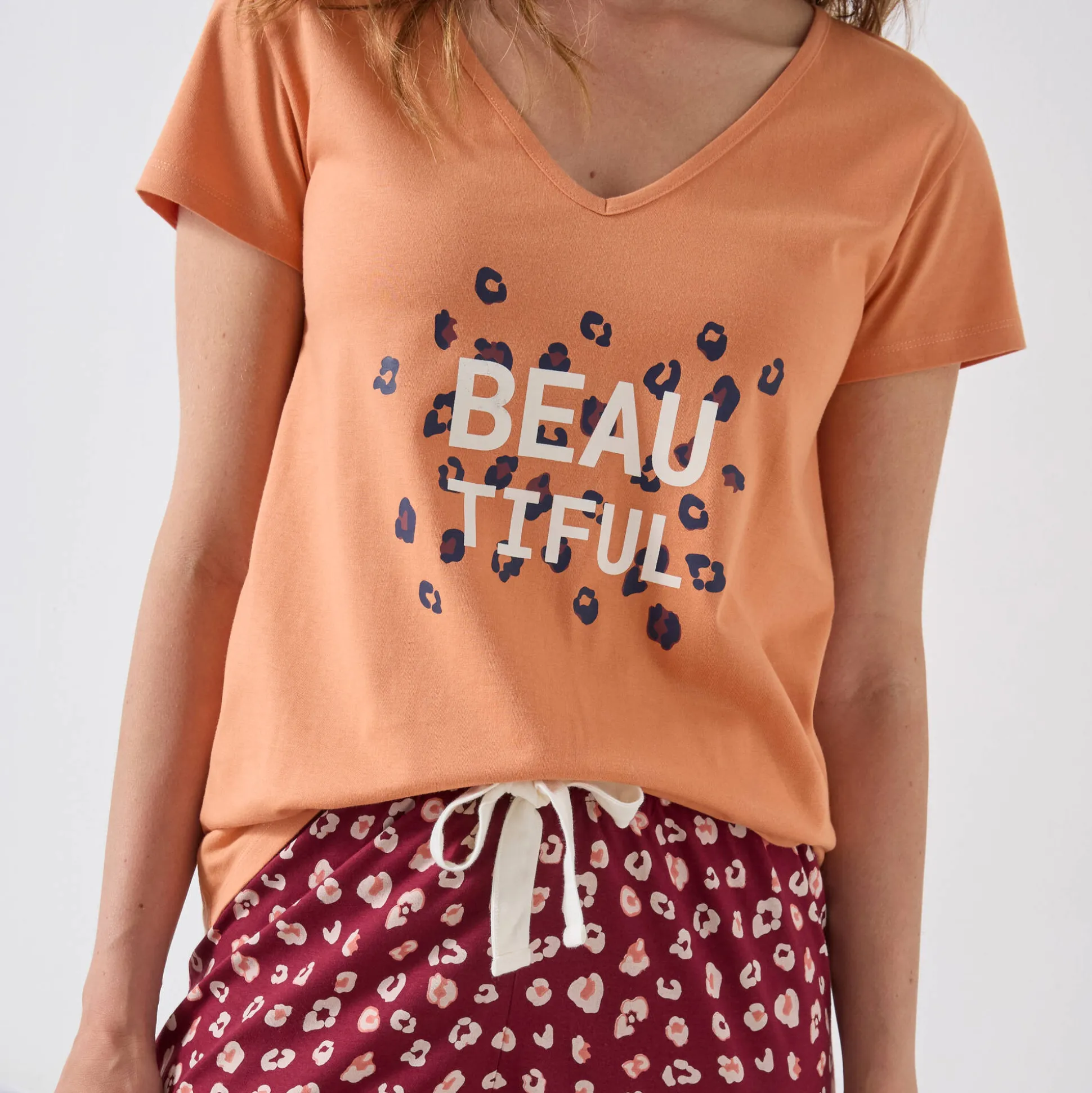 T-shirt met korte mouwen in effen katoen geplaatste "Beautiful" print