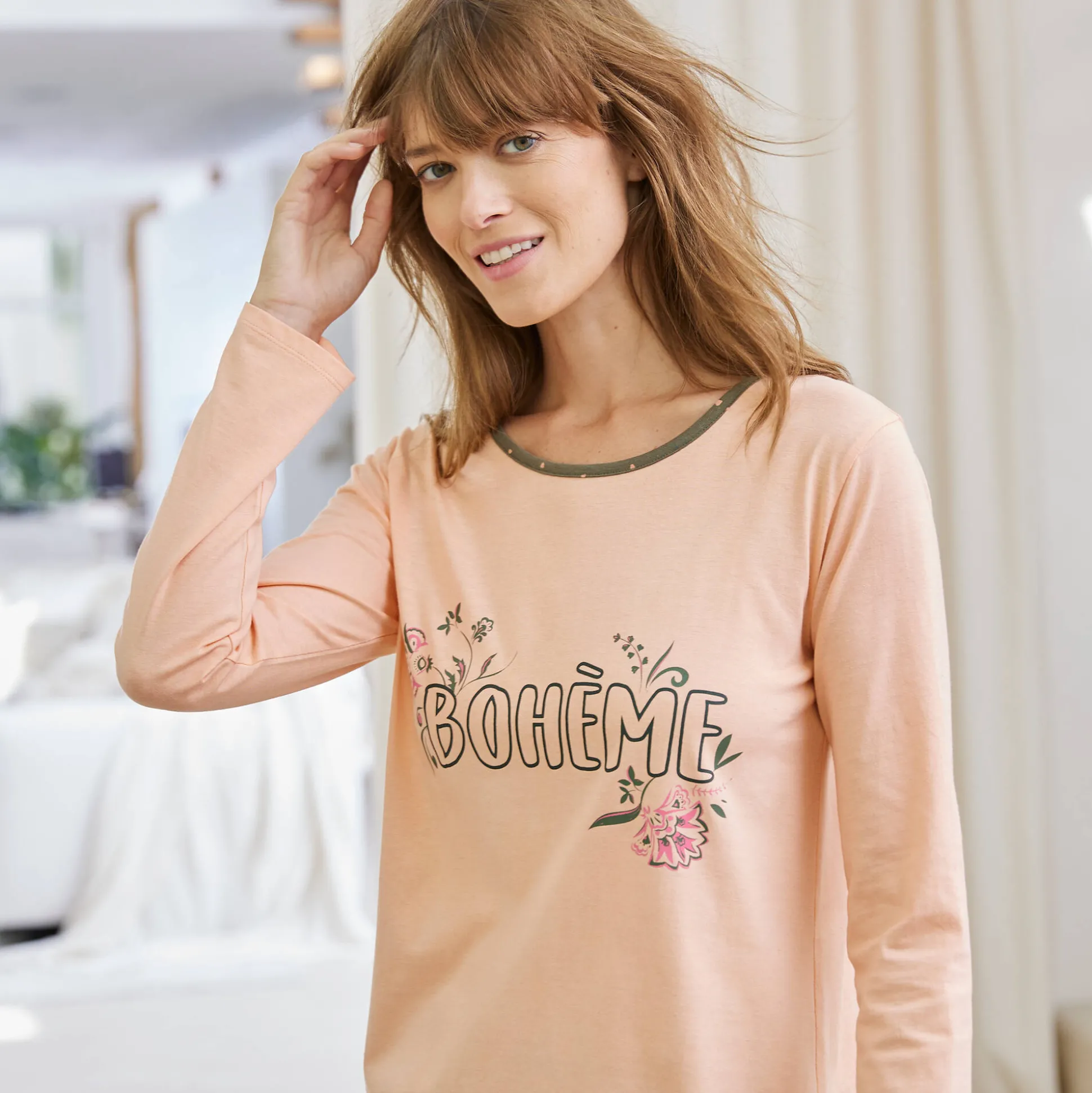 T-shirt met lange mouwen in effen katoen met geplaatste "Bohème" print