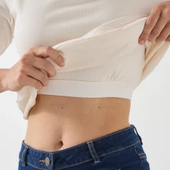 T-shirt met lange mouwen, kanten biesje en brassière - zachte warmte
