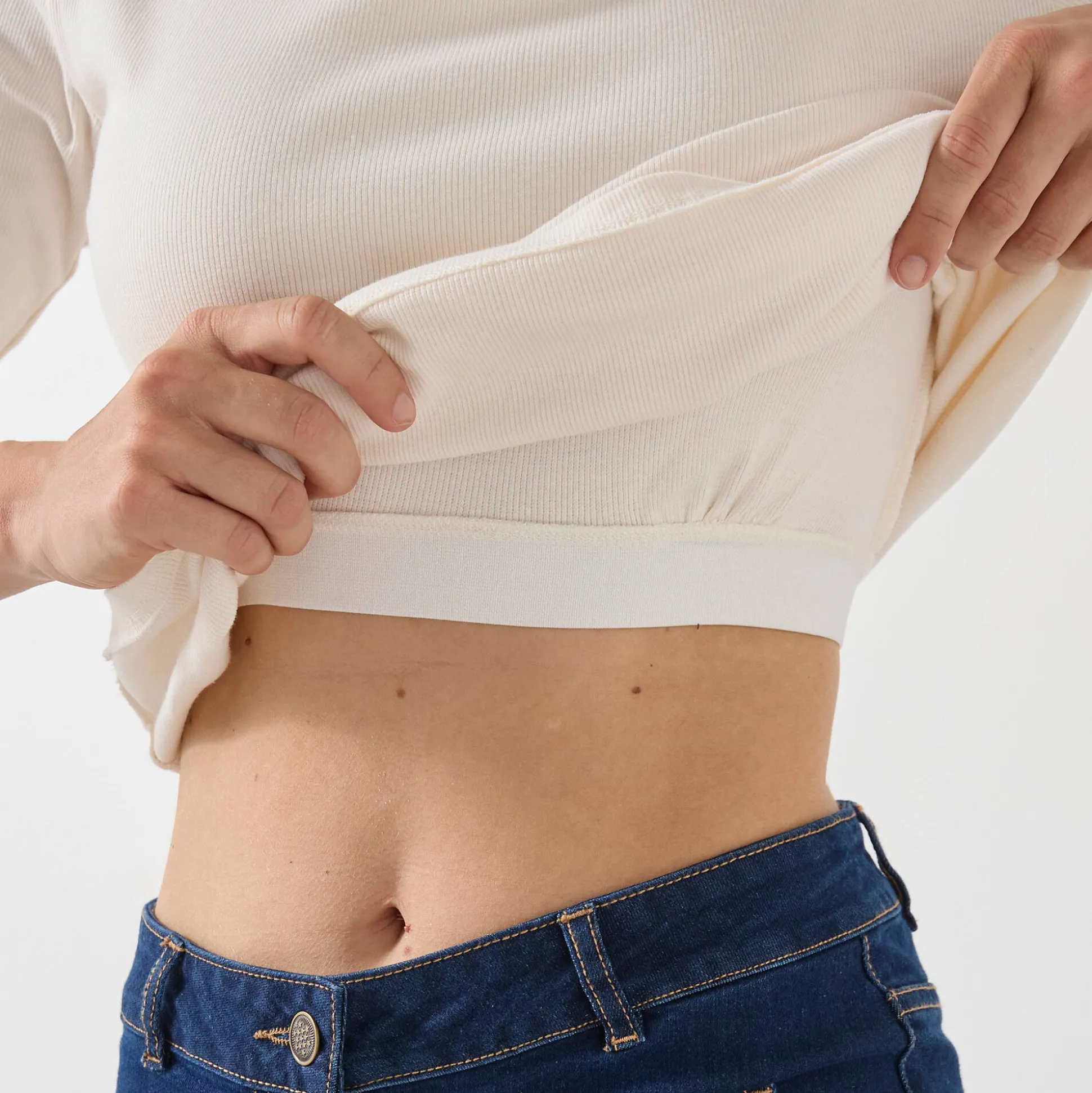 T-shirt met lange mouwen, kanten biesje en brassière - zachte warmte