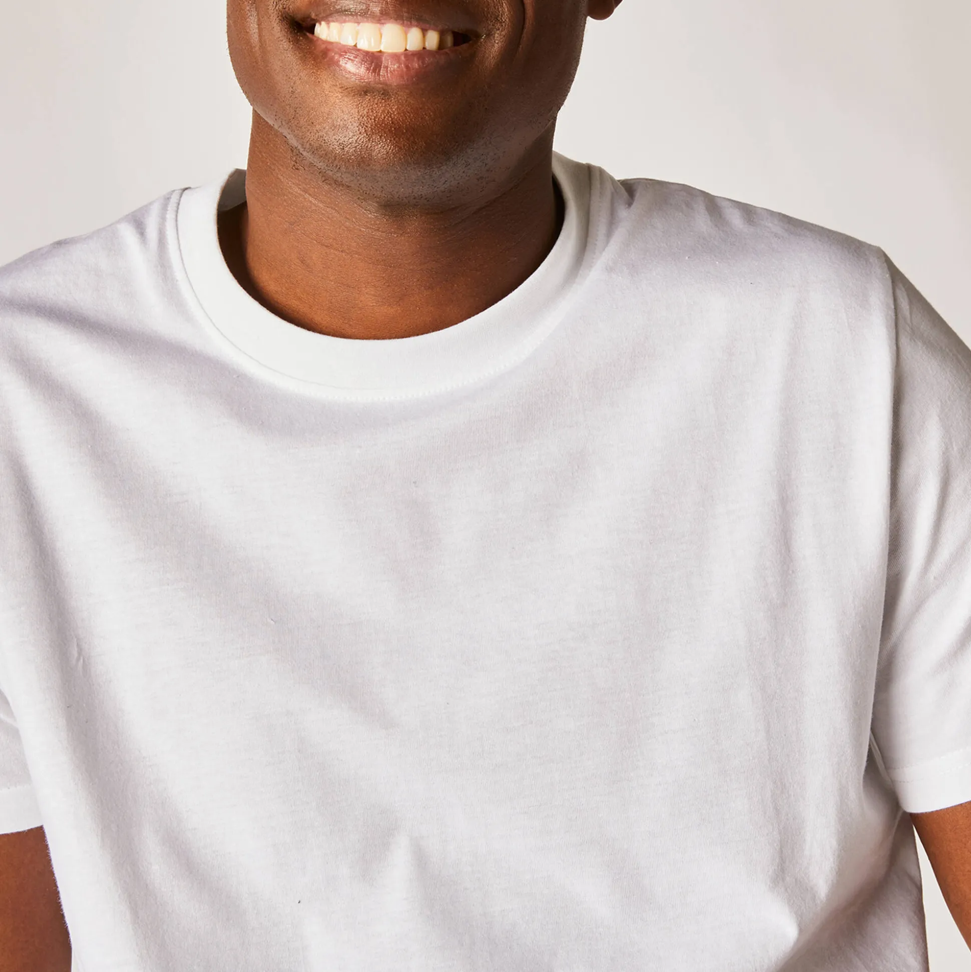 T-shirt met ronde hals en korte mouwen