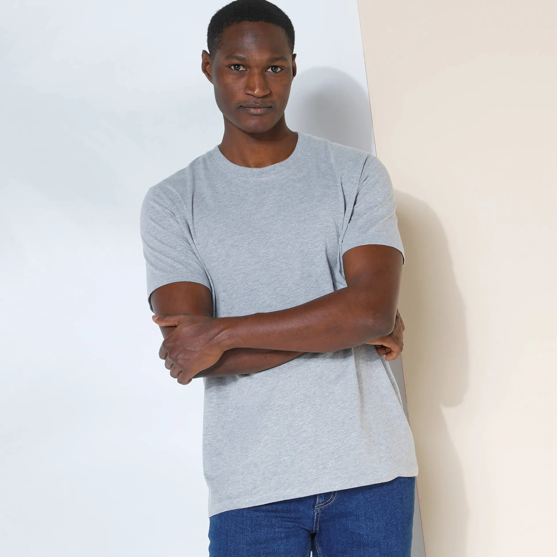 T-shirt met ronde hals en korte mouwen