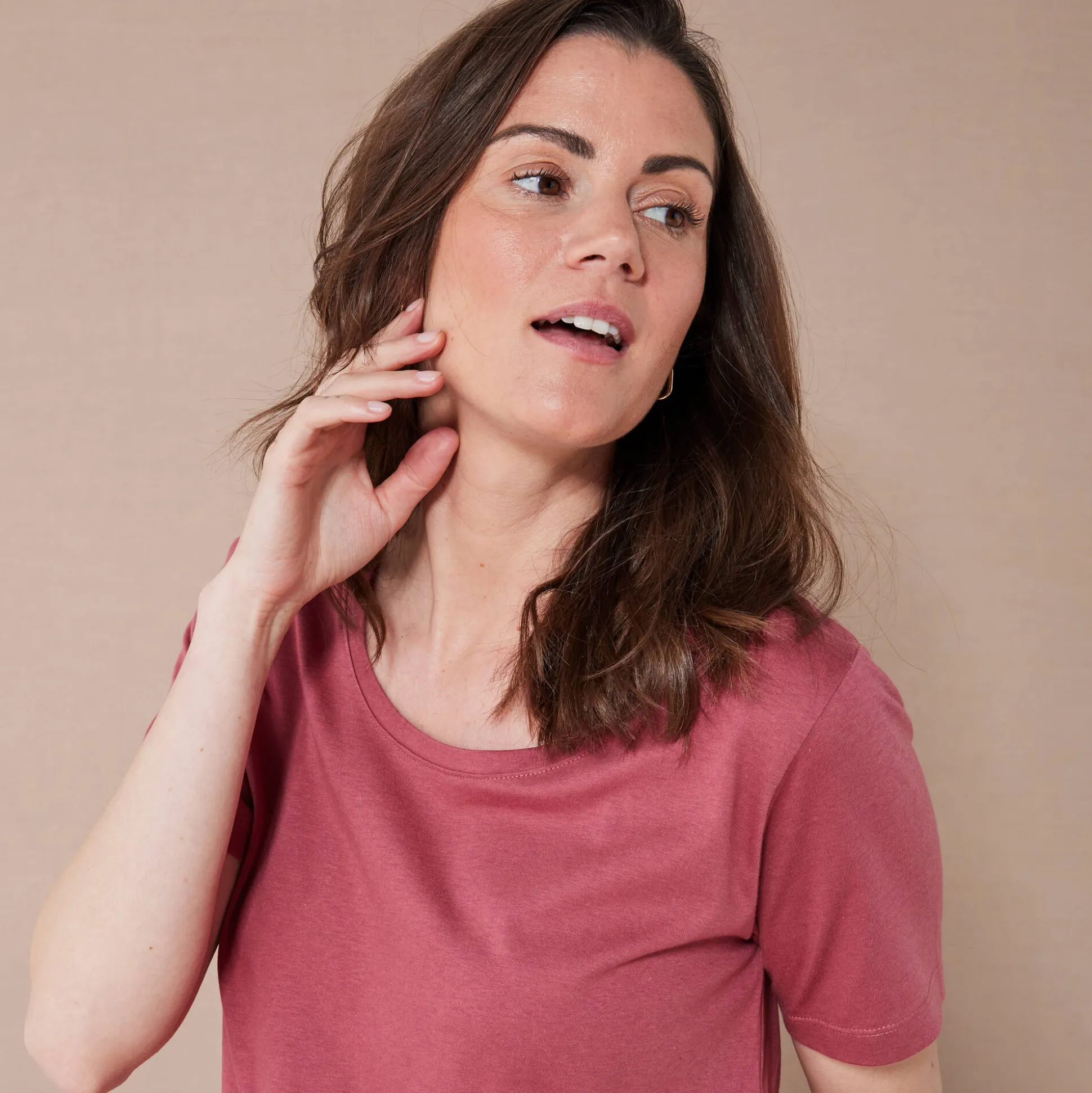 T-shirt met ronde hals en korte mouwen