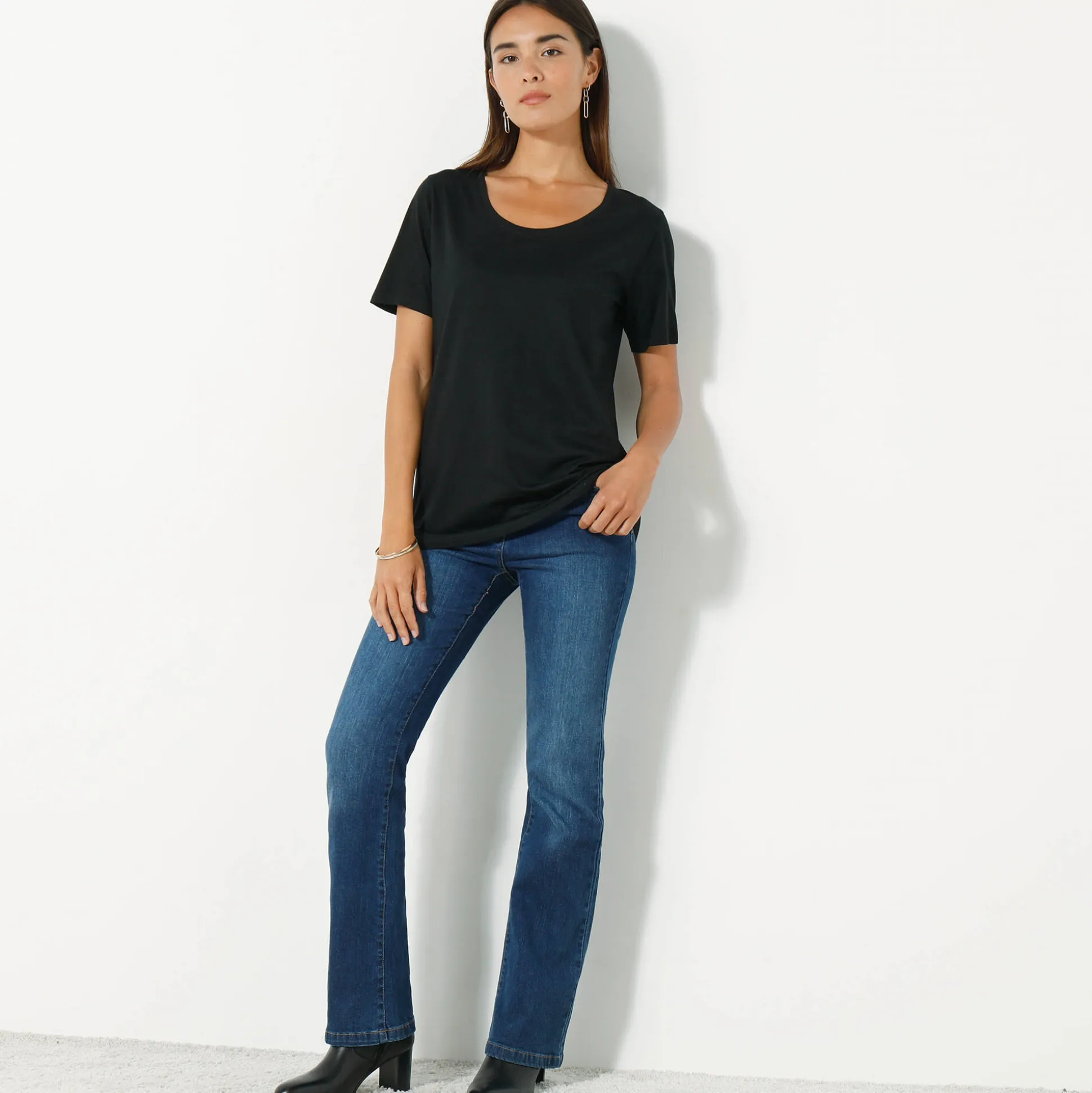 T-shirt met ronde hals en korte mouwen