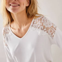 T-shirt met V-hals en lange mouwen, kant