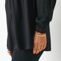Tuniek met details in macramé