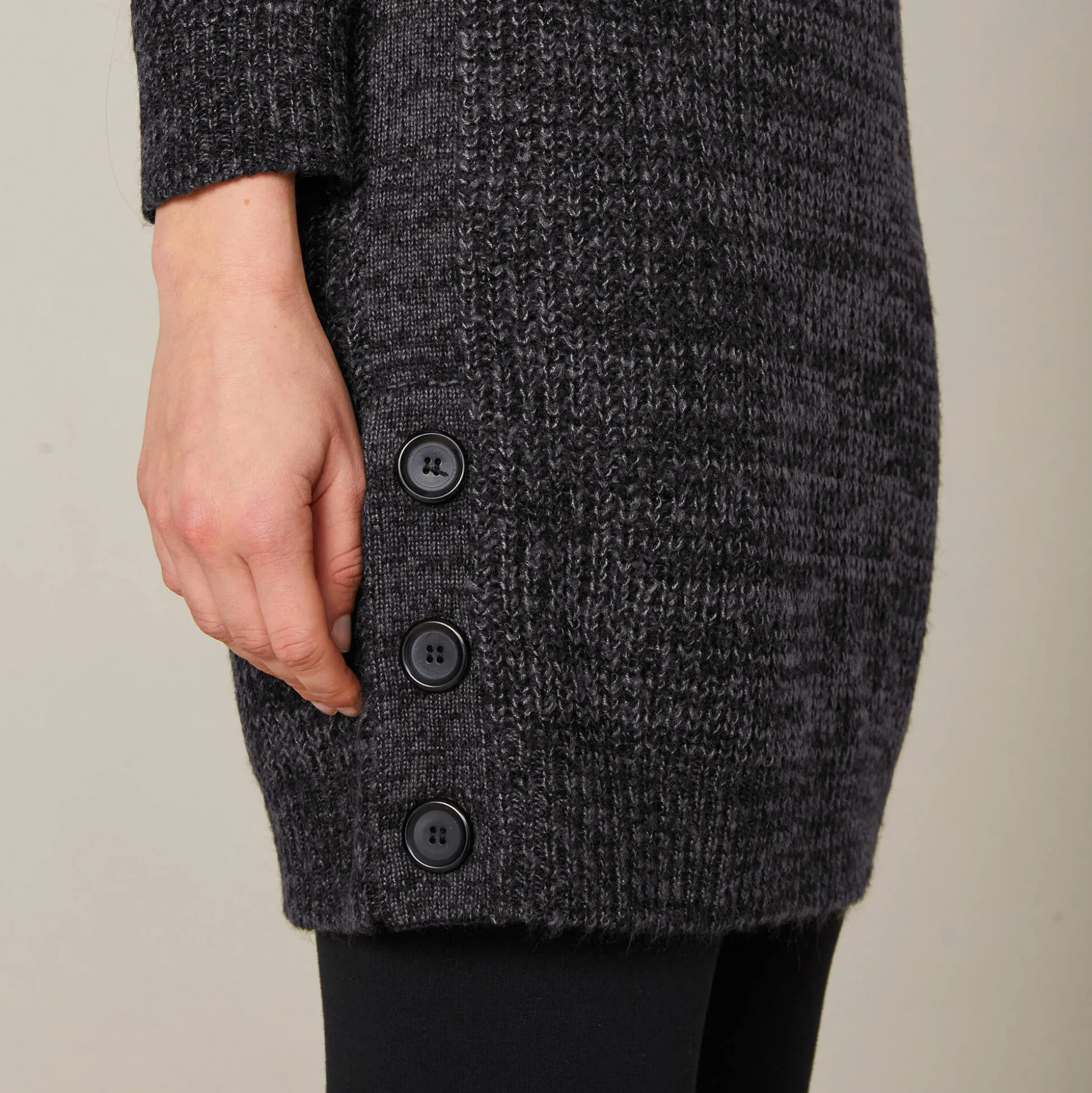 Tuniektrui met knoopsluiting en mohairtouch