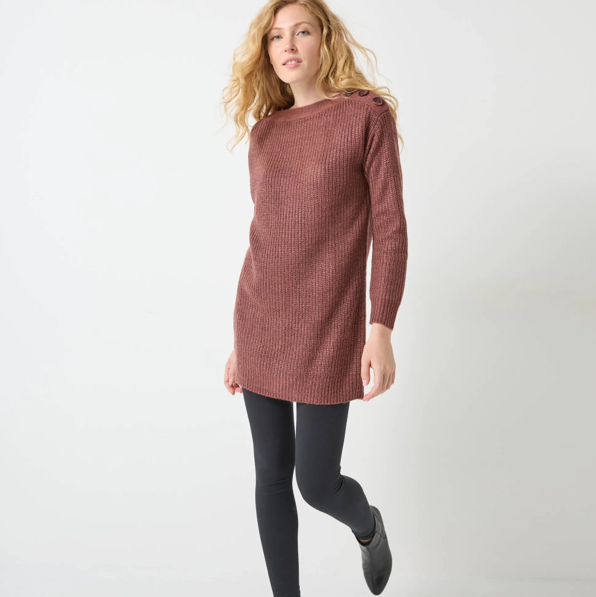 Tuniektrui met knoopsluiting en mohairtouch