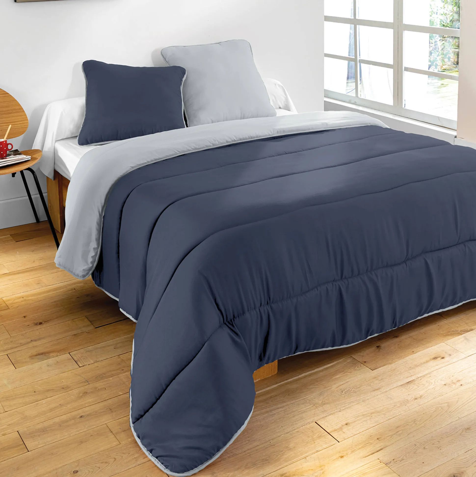 Tweekleurig dekbed in microvezel 500 g/m2