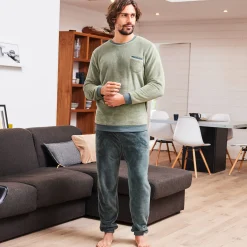 Tweekleurige pyjama in fleece met lange mouwen
