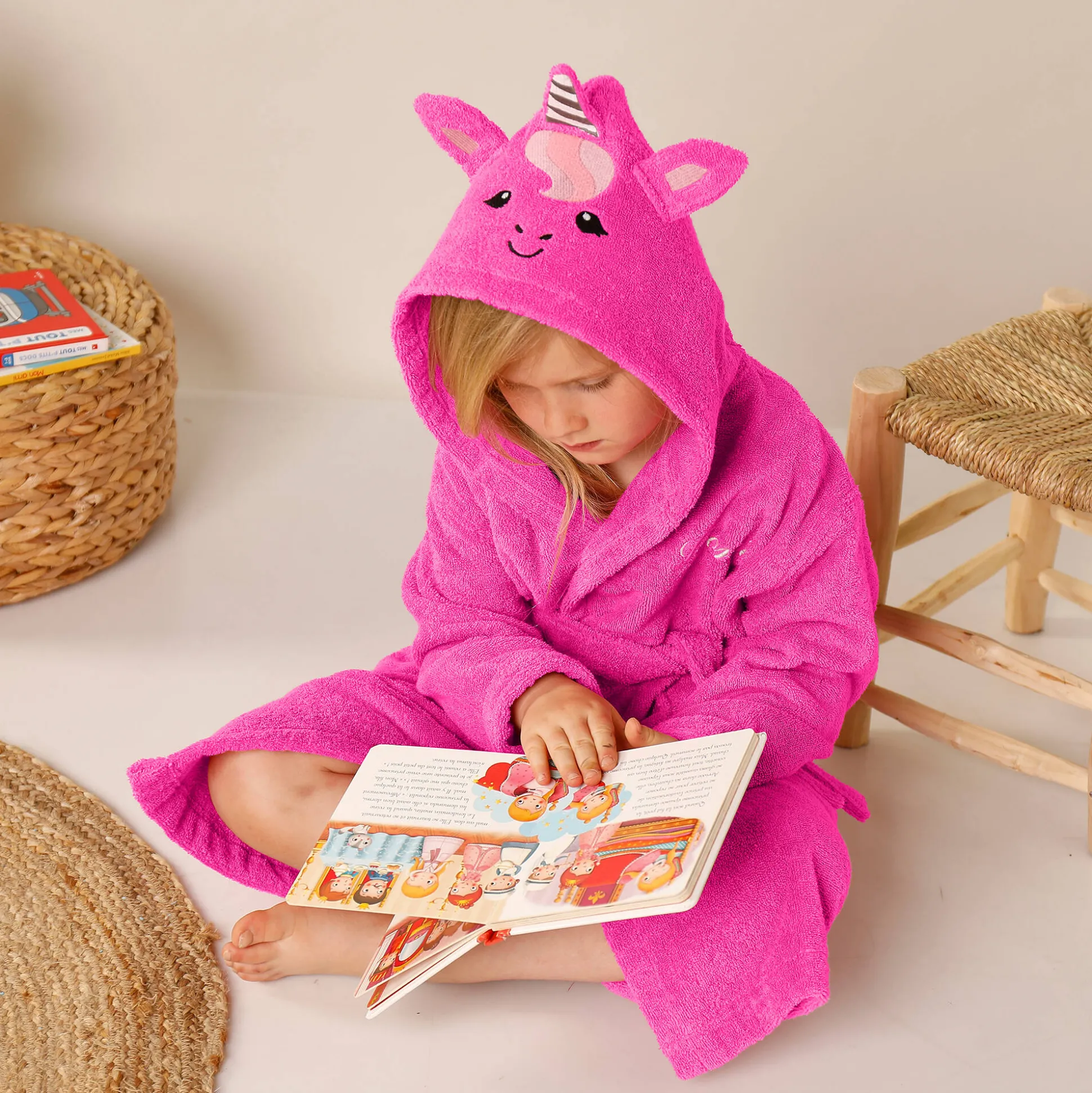 Vermommingsbadjas voor kids met eenhoornmotief en kap, personaliseerbaar