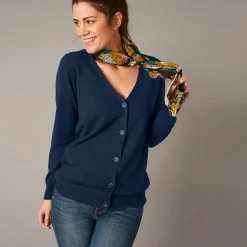 Vest in lamswol met V-hals en knoopsluiting
