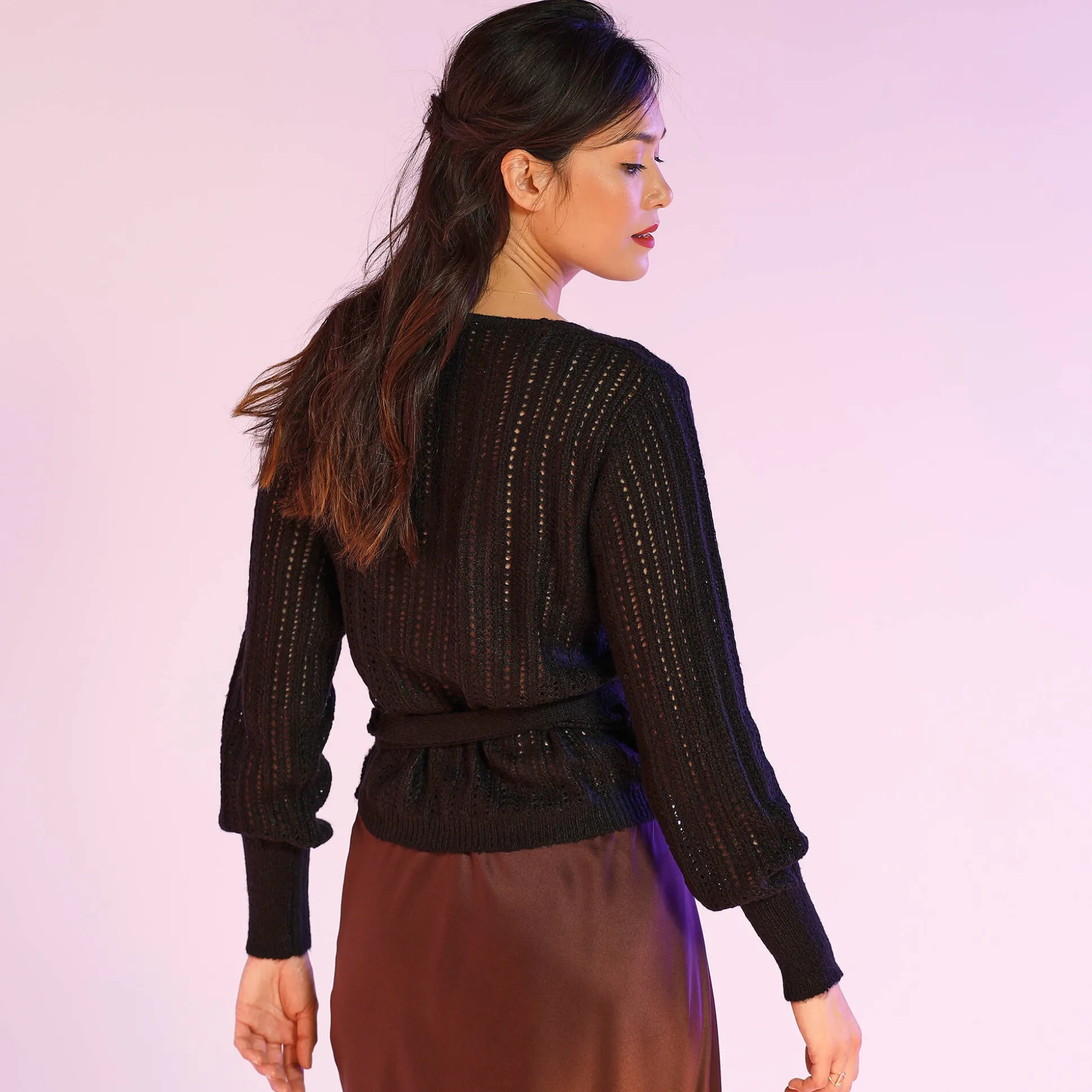 Vest in wikkelstijl met ajour en lange mouwen