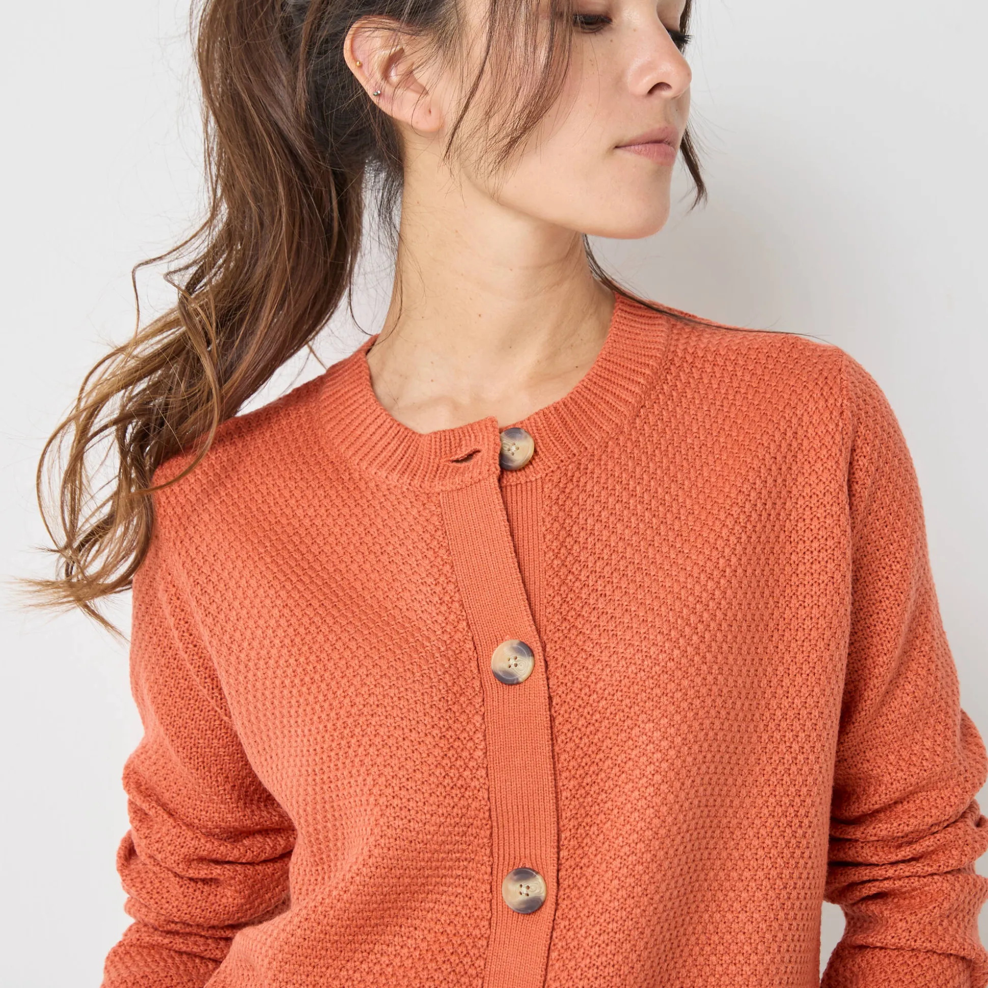 Vest met knopen en lange mouwen, fantasietricot