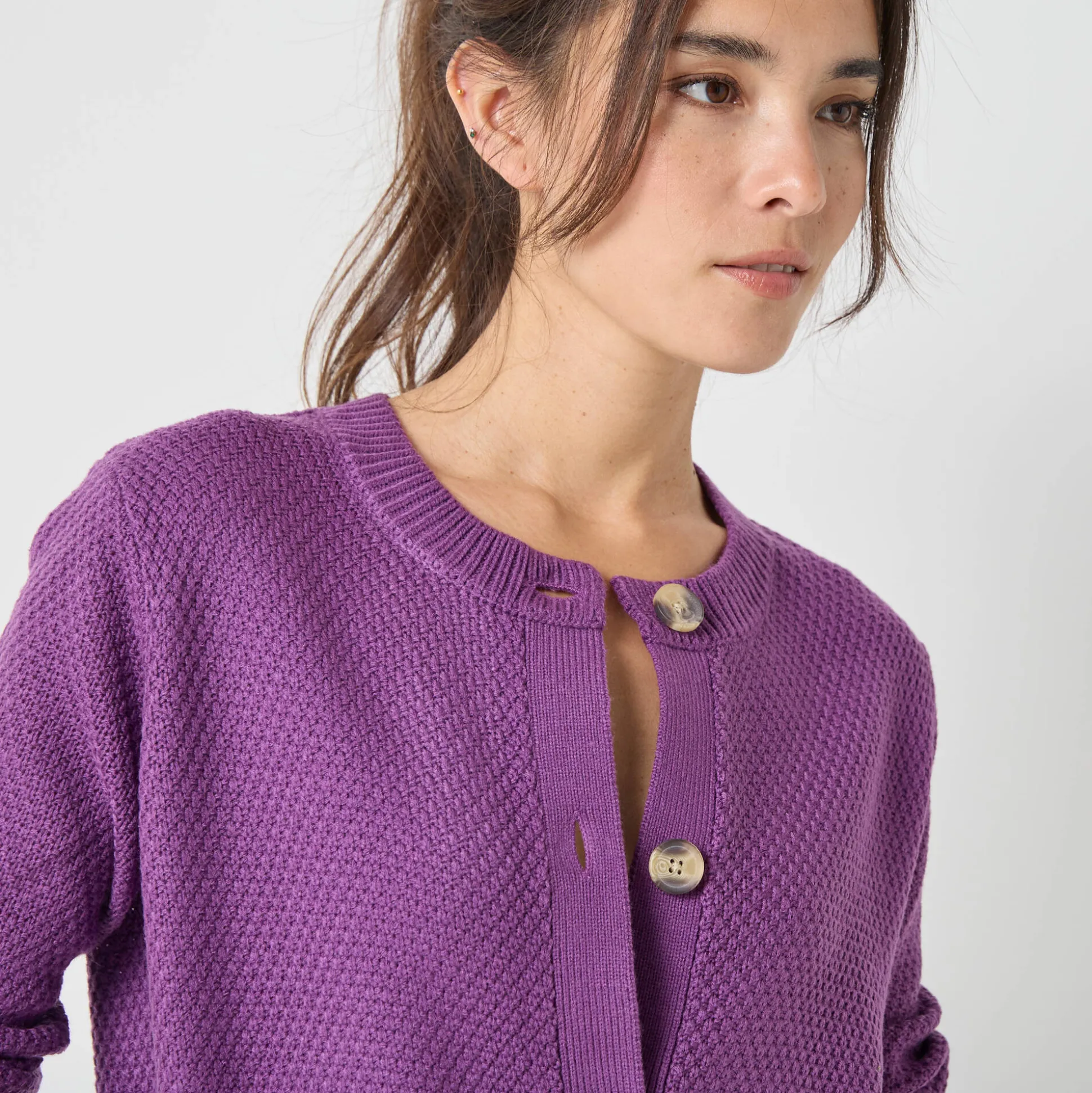 Vest met knopen en lange mouwen, fantasietricot