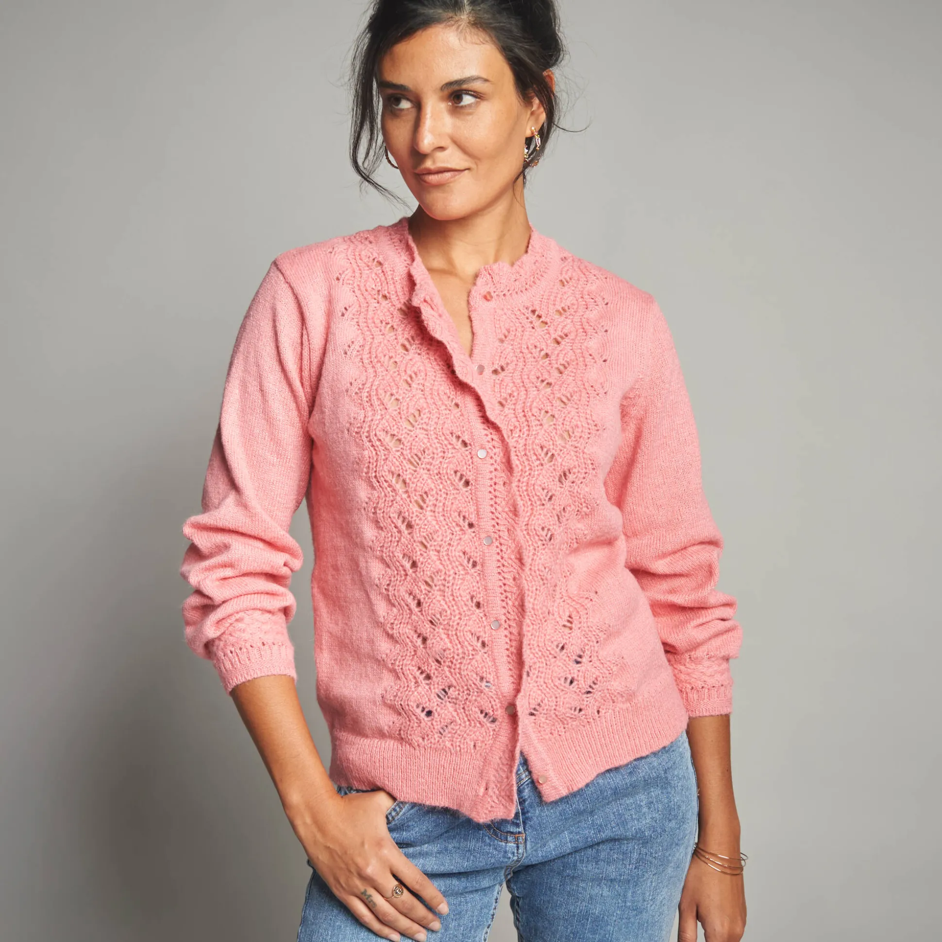 Vest met knopen en opstaande kraag in fantasietricot