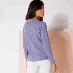 Vest met knopen in patenttricot